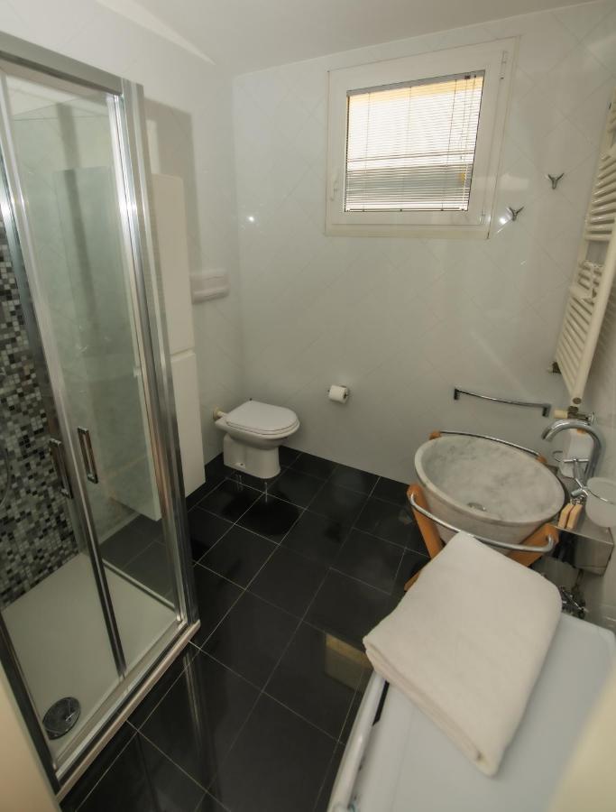 Luxury Suites Collection - Pascoli 13 Riccione Ngoại thất bức ảnh