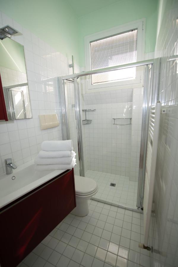 Luxury Suites Collection - Pascoli 13 Riccione Ngoại thất bức ảnh